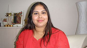 Nadia-AzeemP7170390.jpg