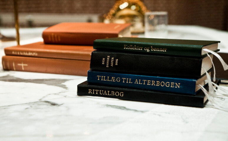 Liturgier på andre sprog