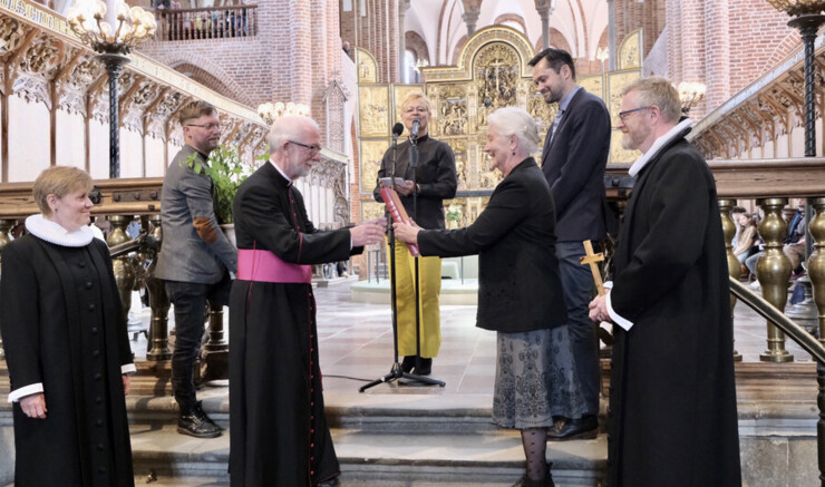 himmelske dage staffen som gives videre til Silkeborg 
